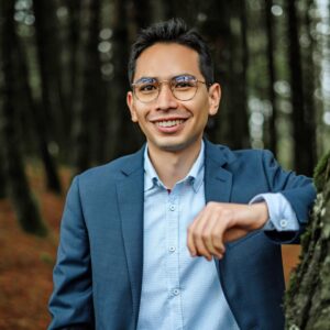 Picture of Luis A. Amurrio