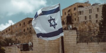Bandera de Israel | Foto de Taylor Brandon en Unsplash