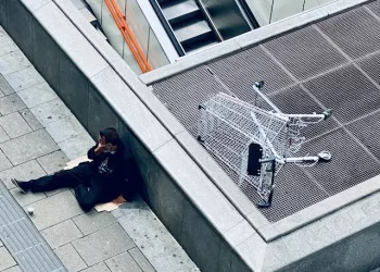 Economic Crisis | Foto de Arno Senoner en Unsplash