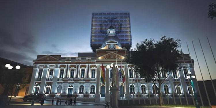 Fizuras | Asamblea Legislativa Plurinacional - https://www.flickr.com/photos/194792615@N03/51835508581/, CC BY 2.0, https://commons.wikimedia.org/w/index.php?curid=114633467